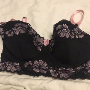 Black/pink lined corset bra with lace trim • 34DD